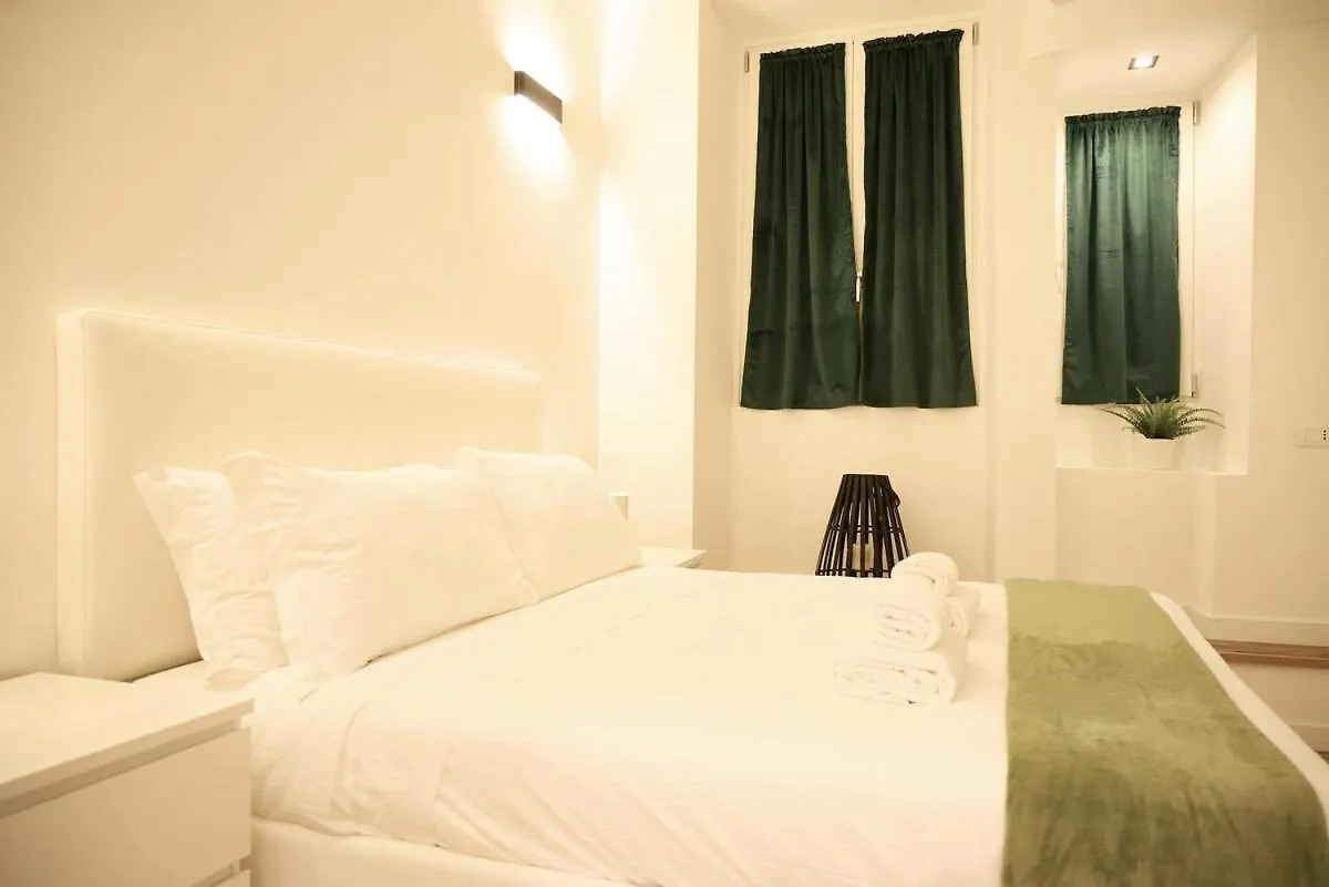Santa Croce Stylish Apartment Florencja Włochy