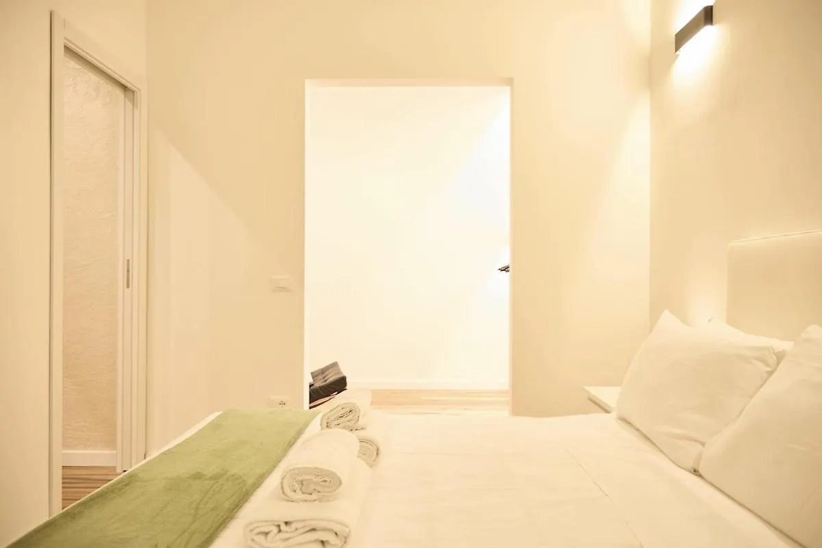 Santa Croce Stylish Apartment Florencja 0*,  Włochy
