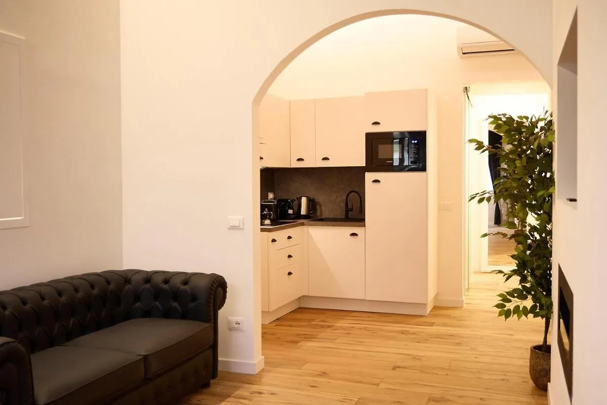 Santa Croce Stylish Apartment Florencja Włochy